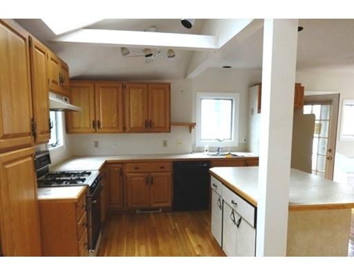 6 Pierce Ave, Beverly, MA 01915 photo 7