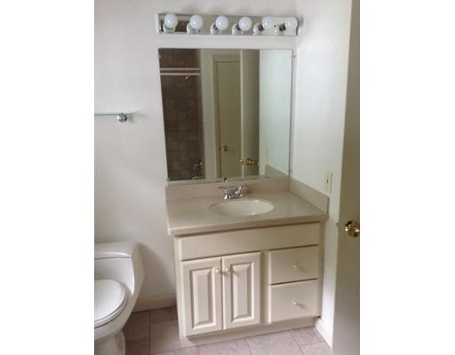 84 Sutton Rd, Webster, MA 01570 photo 9