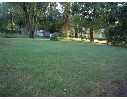 56 E Allen Ridge Rd, Springfield, MA 01118 photo 12