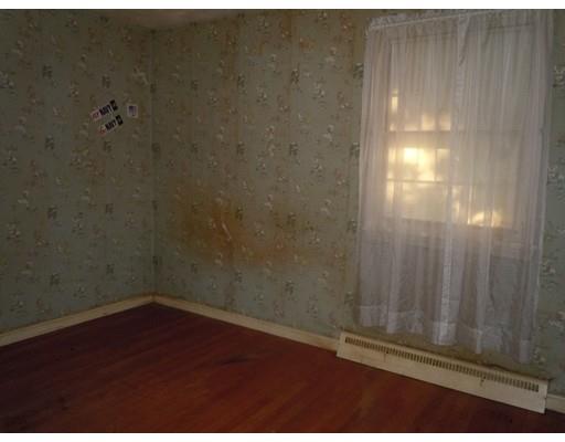 56 E Allen Ridge Rd, Springfield, MA 01118 photo 8