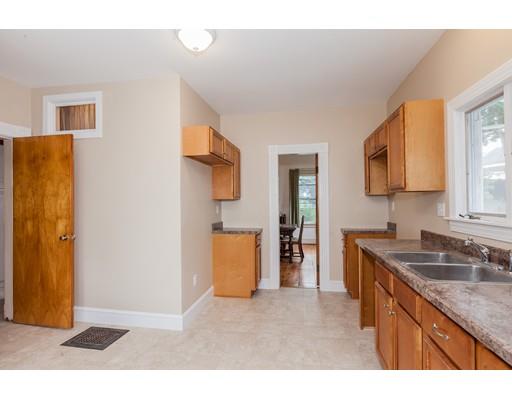 374 Springfield St, Chicopee, MA 01013 photo 11