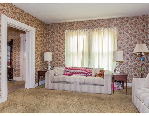 374 Springfield St, Chicopee, MA 01013 photo 8