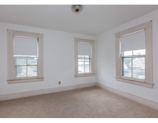 374 Springfield St, Chicopee, MA 01013 photo 18