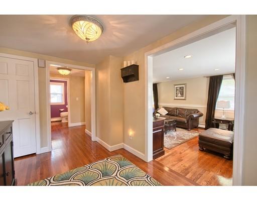 29 Spring St, Wakefield, MA 01880 photo 7