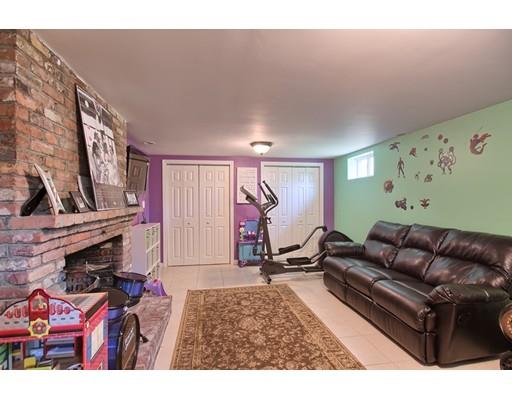 29 Spring St, Wakefield, MA 01880 photo 19