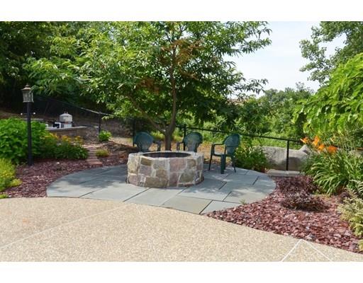 11 Anna Dr, Danvers, MA 01923 photo 8