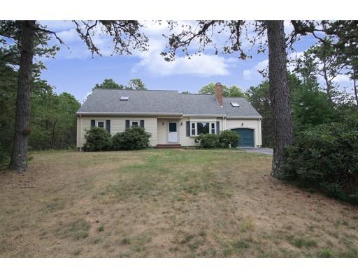 70 Wintergreen Rd, Mashpee, MA 02649 photo 2