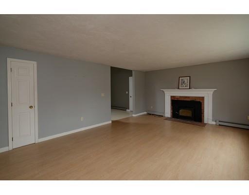 70 Wintergreen Rd, Mashpee, MA 02649 photo 4