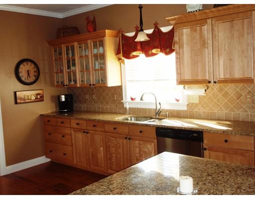 264 Nicholas Dr, Lancaster, MA 01523 photo 10