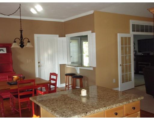 264 Nicholas Dr, Lancaster, MA 01523 photo 12