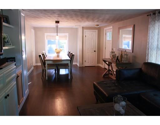 54 Lothrop Rd, Reading, MA 01867 photo 5