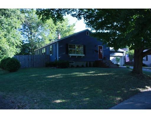 54 Lothrop Rd, Reading, MA 01867 photo 2