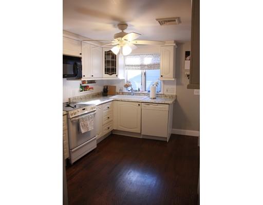 54 Lothrop Rd, Reading, MA 01867 photo 6
