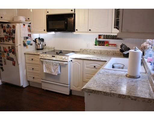 54 Lothrop Rd, Reading, MA 01867 photo 7