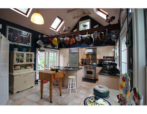 1263 Washington St, Gloucester, MA 01930 photo 11
