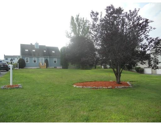 22 Skye Line Dr, Sutton, MA 01590 photo 3