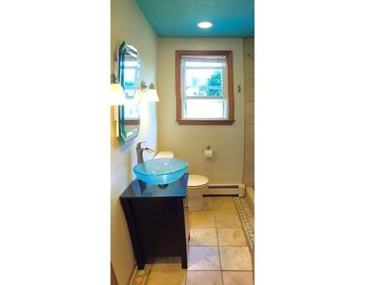 22 Skye Line Dr, Sutton, MA 01590 photo 12