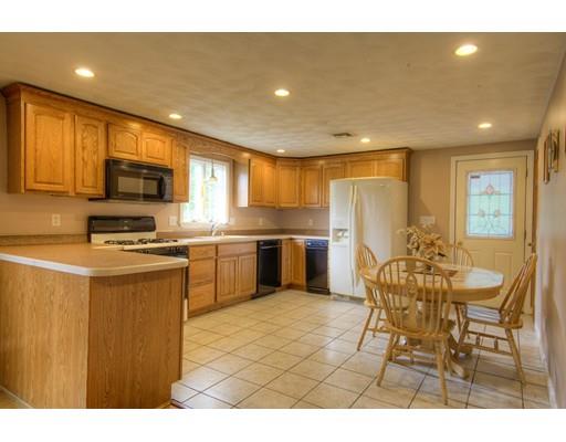 34 Bow, Saugus, MA 01906 photo 2