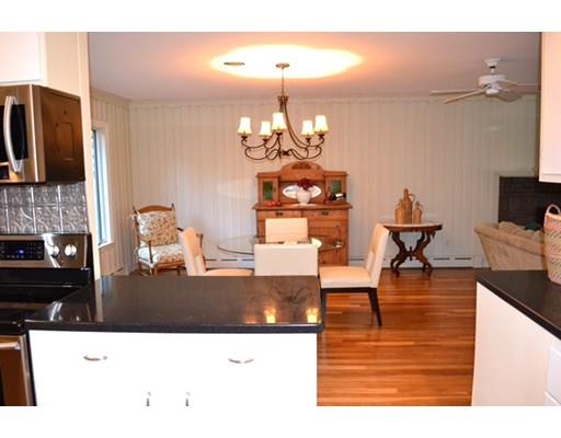 8 Goodyear St, Beverly, MA 01915 photo 4