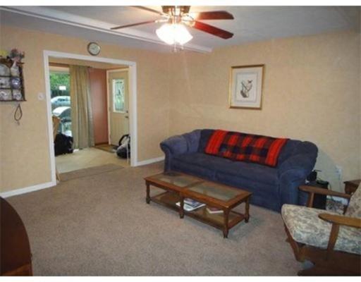 83 Maple St, Spencer, MA 01562 photo 6