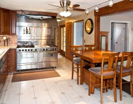 7 Sweetser St, Wakefield, MA 01880 photo 10