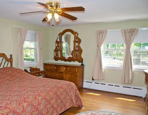 7 Sweetser St, Wakefield, MA 01880 photo 16