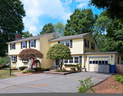 7 Sweetser St, Wakefield, MA 01880 photo 2