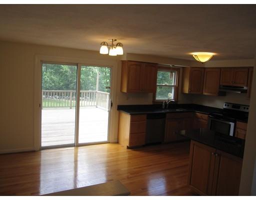 43 Hapgood Rd, Worcester, MA 01605 photo 6
