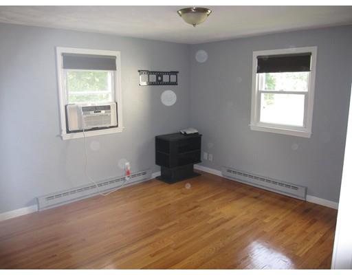 43 Hapgood Rd, Worcester, MA 01605 photo 12