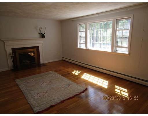 4 Pine Knoll Dr, Beverly, MA 01915 photo 9