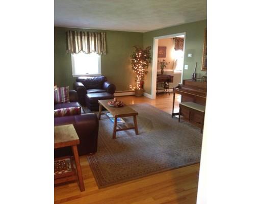 84 Rustic Ln, Reading, MA 01867 photo 3