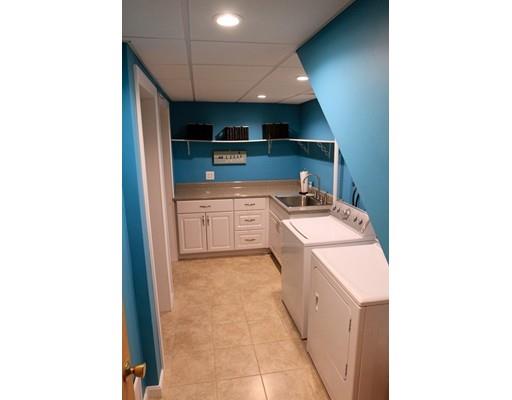 21 Lantern Ln, Worcester, MA 01609 photo 18