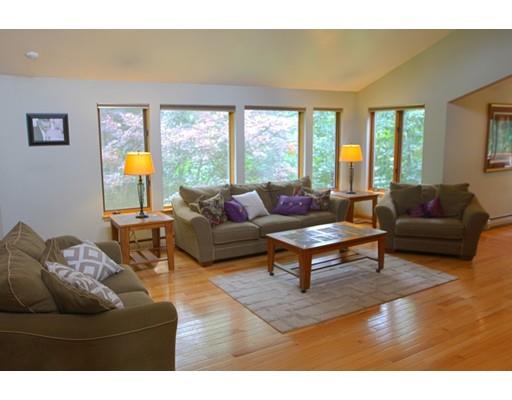 21 Lantern Ln, Worcester, MA 01609 photo 3