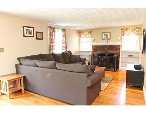 508 West St, Reading, MA 01867 photo 6