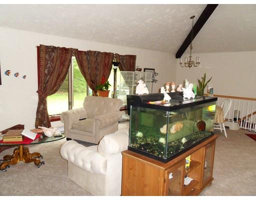 74 Burbank Rd, Sutton, MA 01590 photo 9