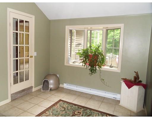 74 Burbank Rd, Sutton, MA 01590 photo 12