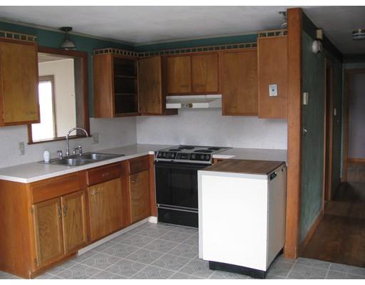 25 Bowker St, Worcester, MA 01604 photo 2