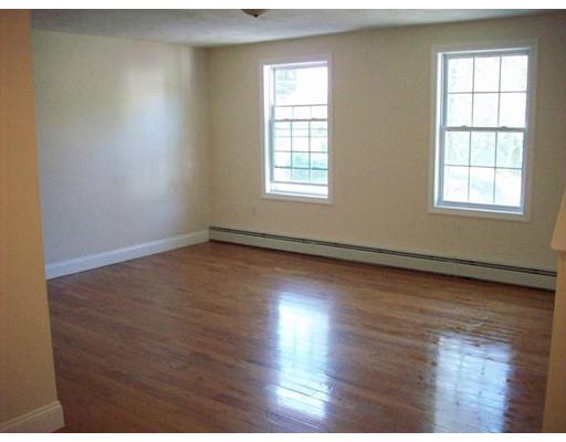 42 Pine Hill Rd, Worcester, MA 01604 photo 3