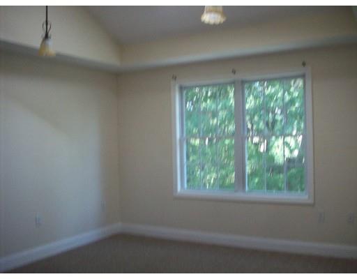 42 Pine Hill Rd, Worcester, MA 01604 photo 21