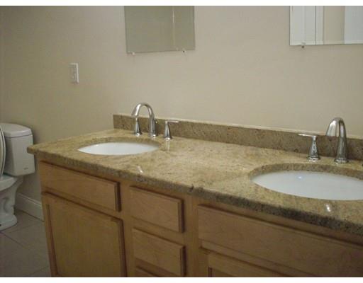 42 Pine Hill Rd, Worcester, MA 01604 photo 5