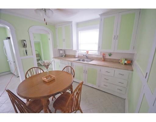2 Medina Dr, Wareham, MA 02571 photo 4