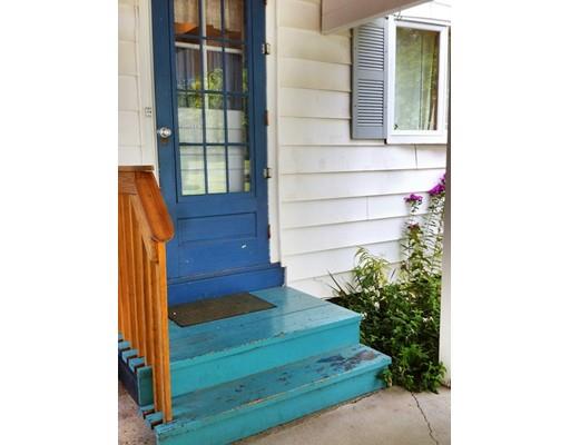 64 Silver St, Greenfield, MA 01302 photo 2