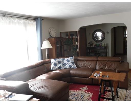 33 Homestead Ave, Springfield, MA 01151 photo 11