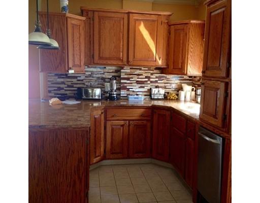 9 Acacia St, Fall River, MA 02720 photo 17
