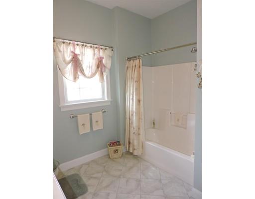 19 Mark Ave, Webster, MA 01570 photo 28