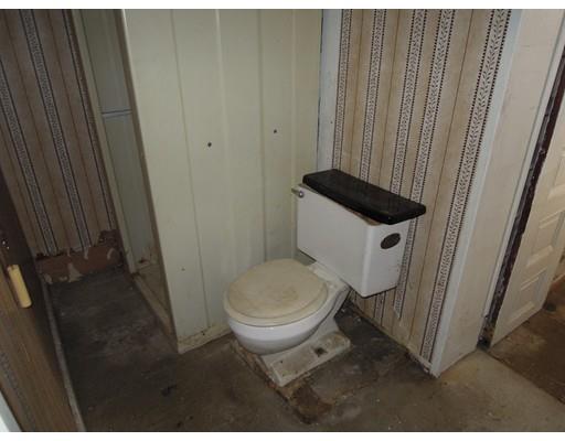 85 Mapledell St, Springfield, MA 01109 photo 21