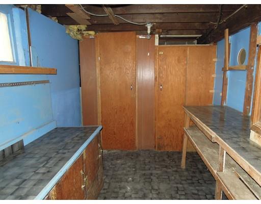 85 Mapledell St, Springfield, MA 01109 photo 18