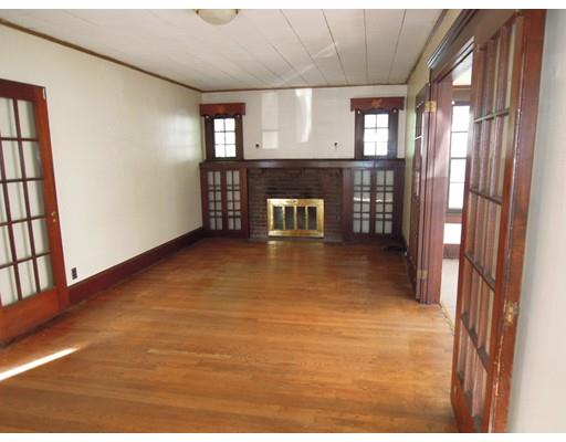 85 Mapledell St, Springfield, MA 01109 photo 7