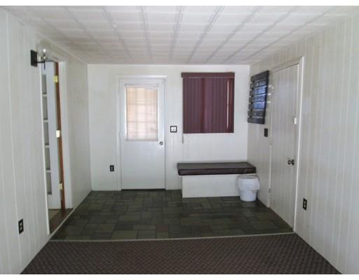 175 Murphy Ln, Chicopee, MA 01020 photo 11