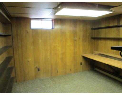 175 Murphy Ln, Chicopee, MA 01020 photo 10